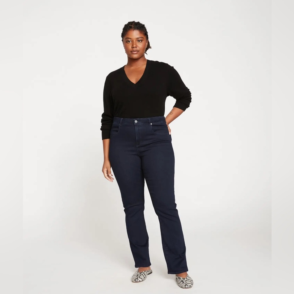NEW Universal Standard “Marne” Bootcut Jeans